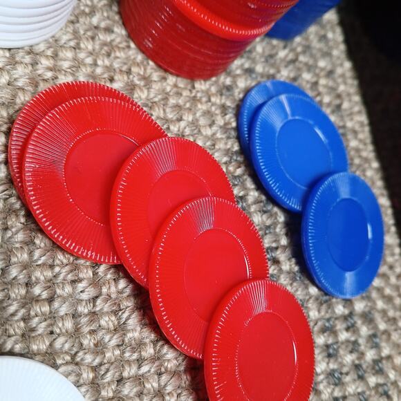 Vtg Tower Poker Chips / Roulette Chips w/Maroon Diamond Lid Storage Box [Set #9] - Picture 7 of 10